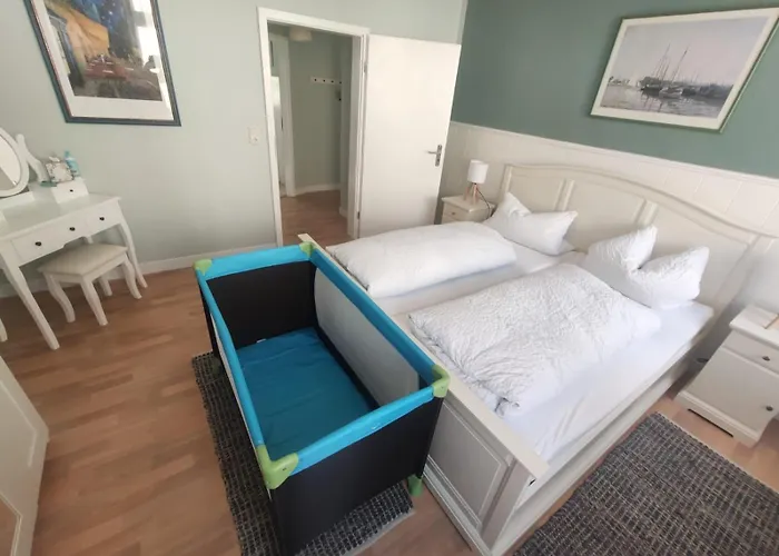 Grosse, Familienfreundliche Ferienwohnung, Ruhig Im Zentrum Von Guestrow